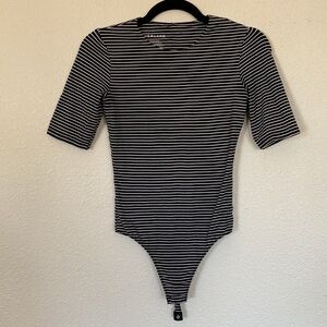 Everlane bodysuit‎